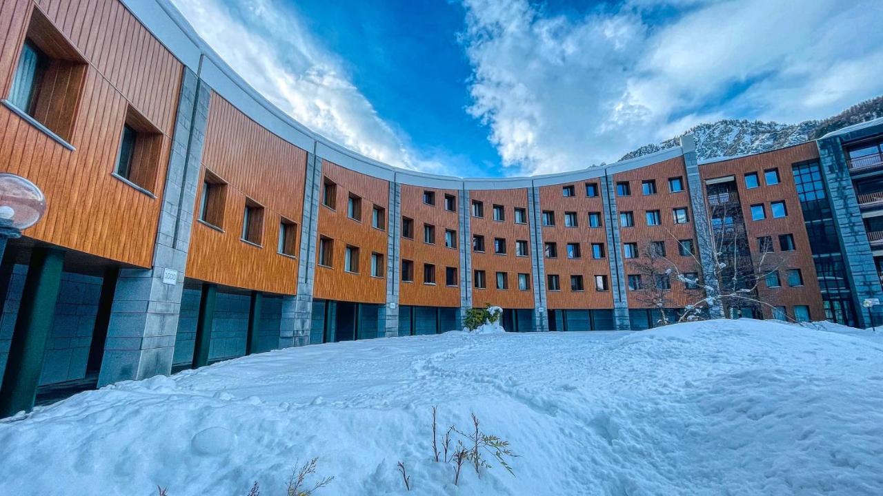 Appartamento Smith Arneis - Affitti Brevi Italia Bardonecchia Luaran gambar