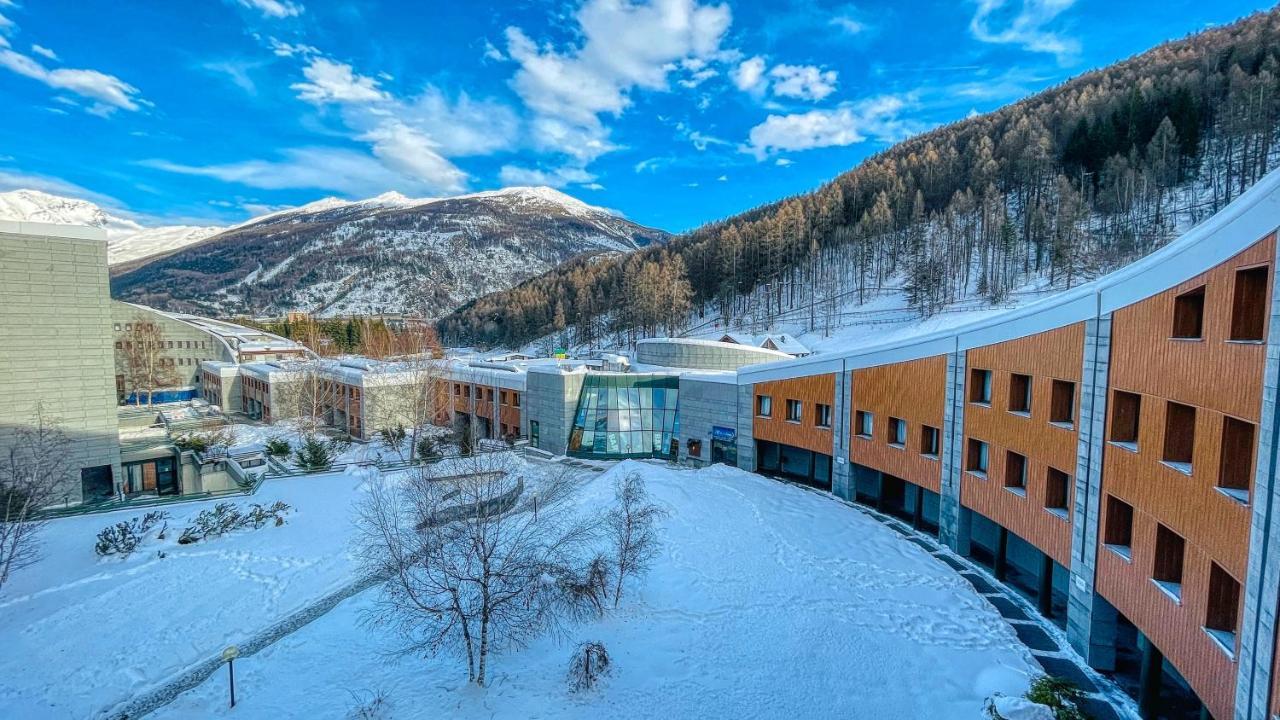 Appartamento Smith Arneis - Affitti Brevi Italia Bardonecchia Luaran gambar